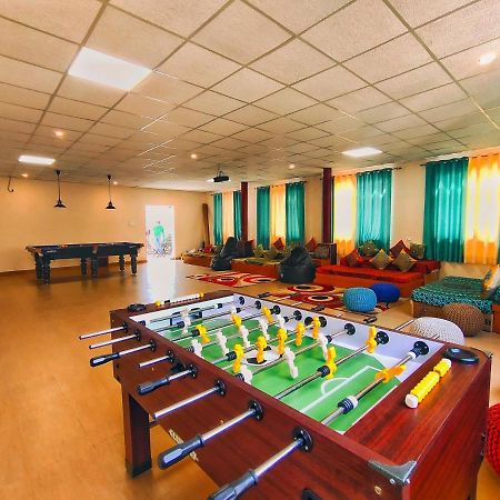 Karwaan Hostel Rishīkesh Buitenkant foto