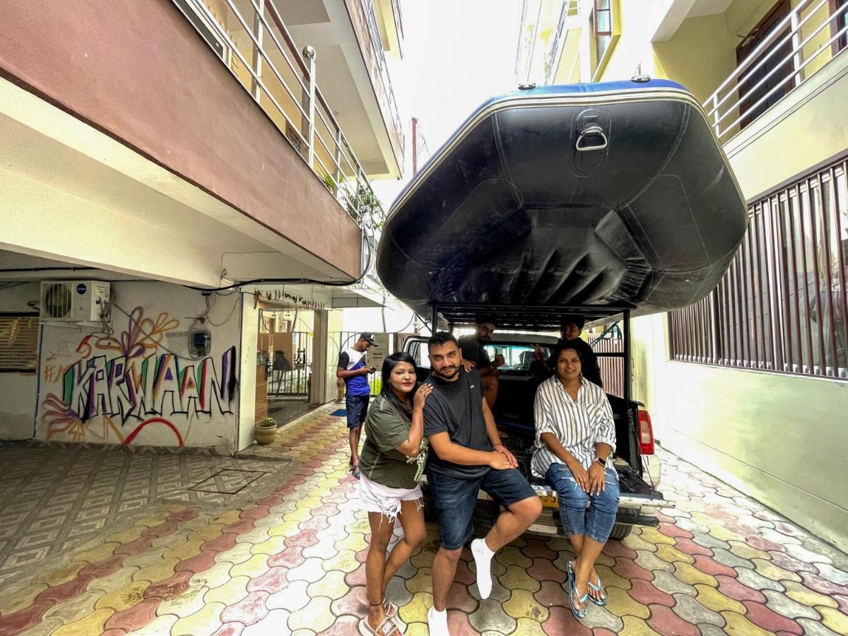 Karwaan Hostel Rishīkesh Buitenkant foto