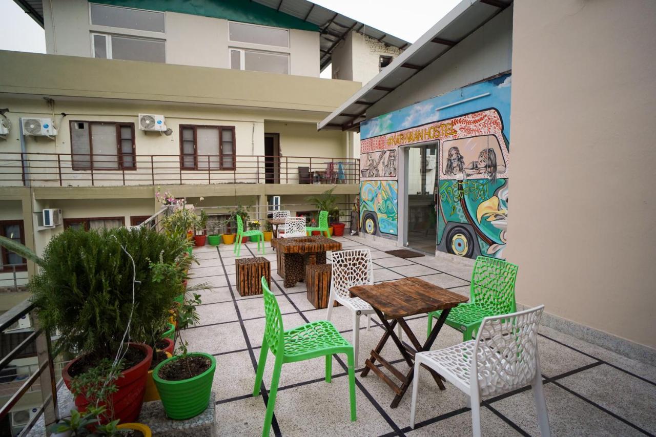 Karwaan Hostel Rishīkesh Buitenkant foto