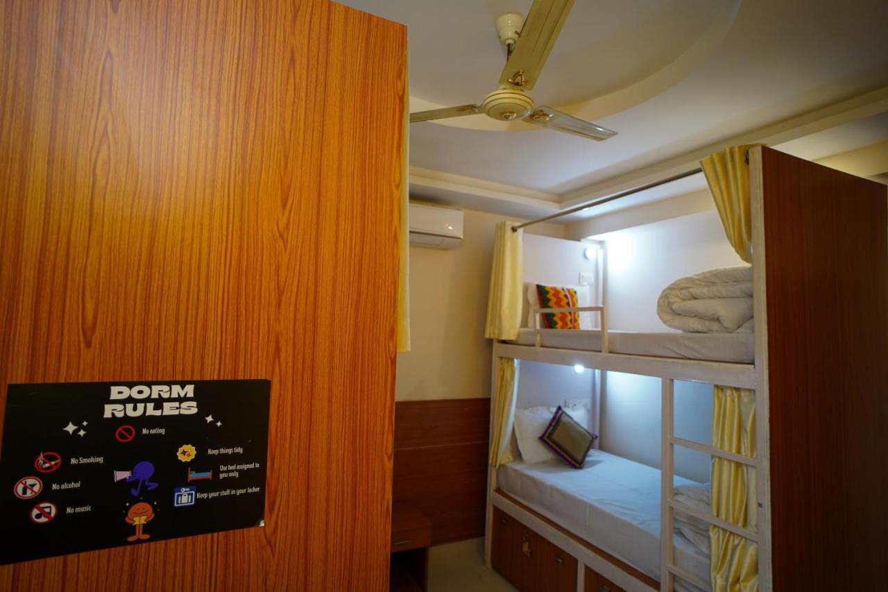 Karwaan Hostel Rishīkesh Buitenkant foto